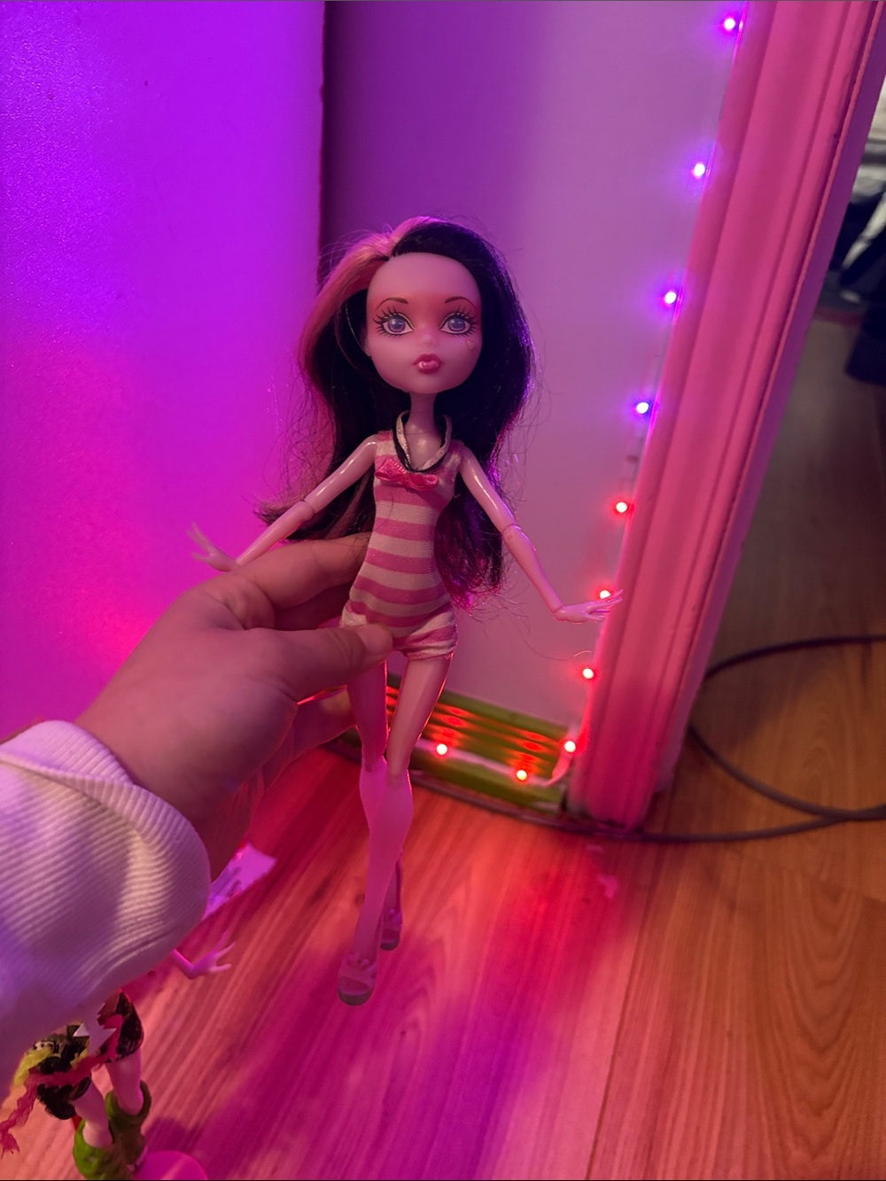 monster high doll haunted Draculaura